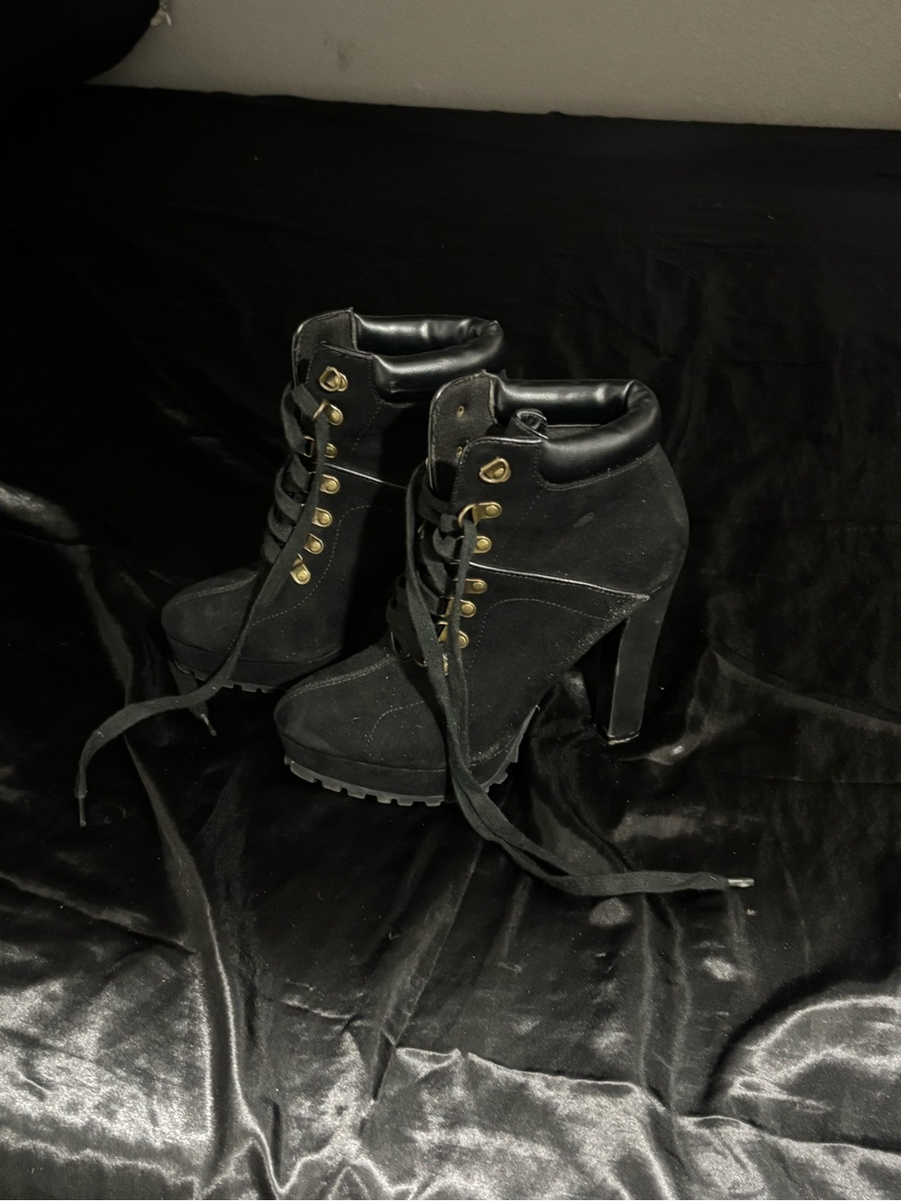 Black Lace-Up Platform Heeled Booties